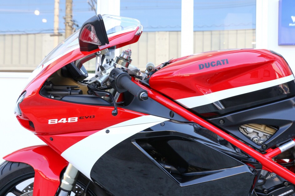 ドゥカティ中古車販売及びメンテナンスの神奈川県『volto』