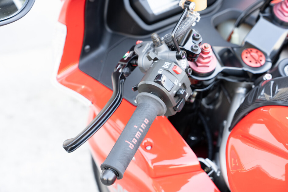 FOR SALE!!】Ducati ST4S ABS 後期型 volto ドゥカティ | ドゥカティ