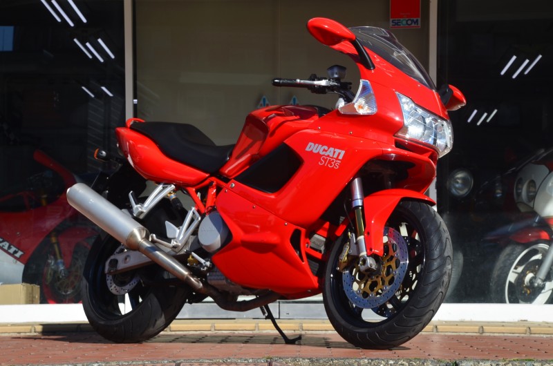 <商談中>ドゥカティ　ST3S ABS 車検1年以上あり 1-800x530.jpg