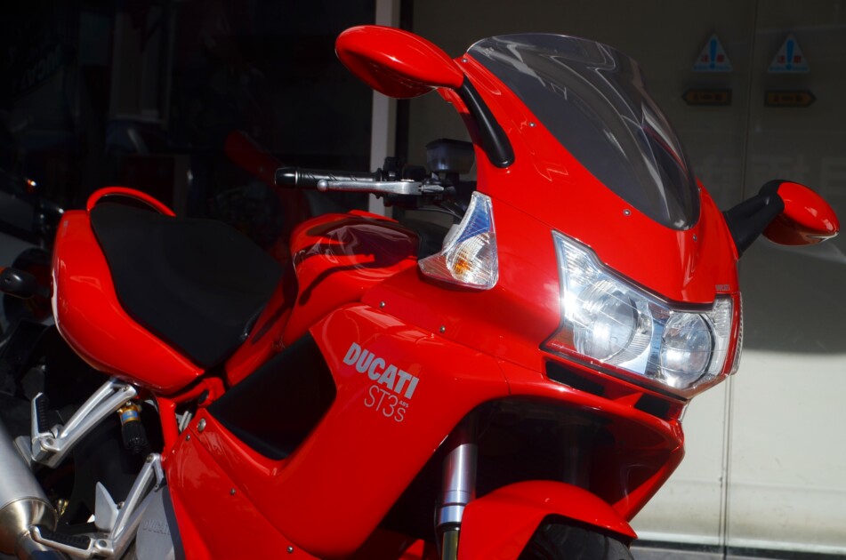 ドゥカティ中古車販売及びメンテナンスの神奈川県『volto』