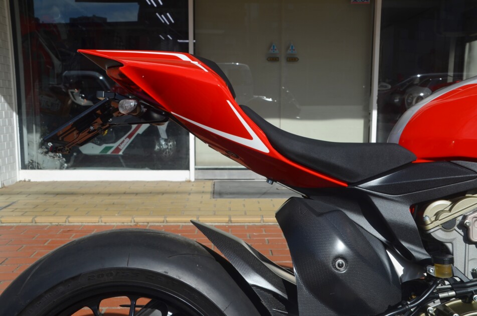 ドゥカティ中古車販売及びメンテナンスの神奈川県『volto』