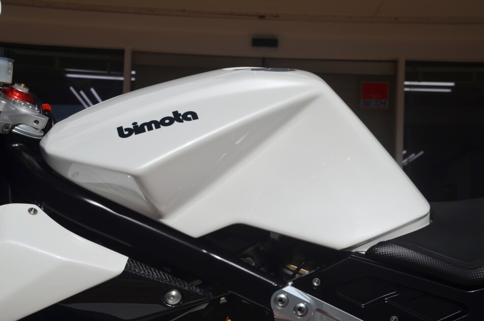 ドゥカティ中古車販売及びメンテナンスの神奈川県『volto』