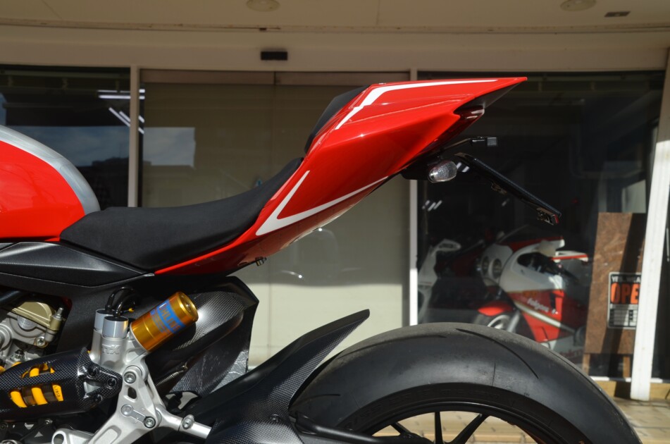 ドゥカティ中古車販売及びメンテナンスの神奈川県『volto』