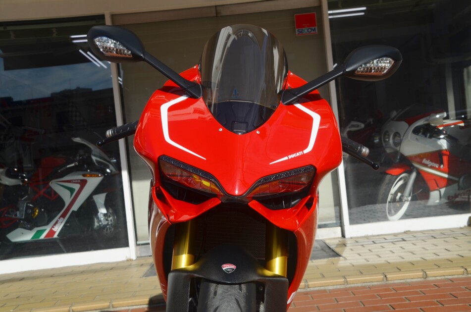 ドゥカティ中古車販売及びメンテナンスの神奈川県『volto』