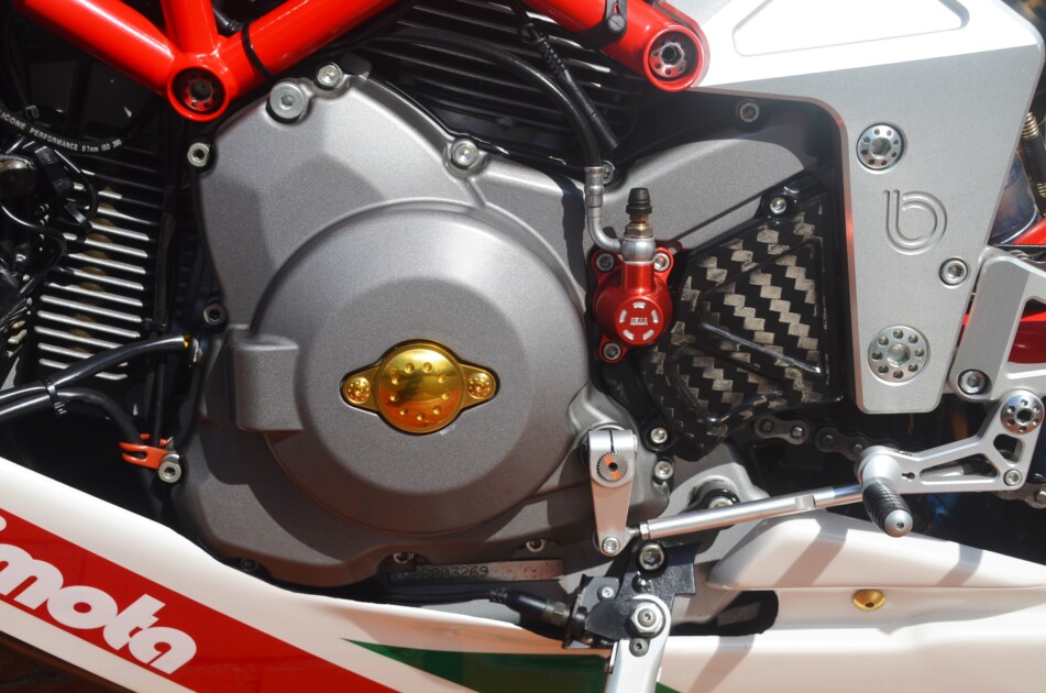 ドゥカティ中古車販売及びメンテナンスの神奈川県『volto』