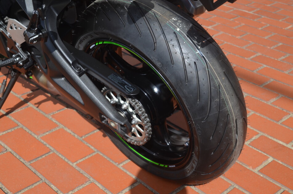 ドゥカティ中古車販売及びメンテナンスの神奈川県『volto』