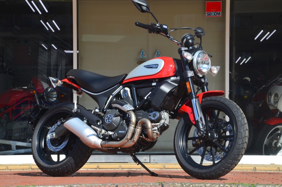 ドゥカティ中古車販売及びメンテナンスの神奈川県『volto』