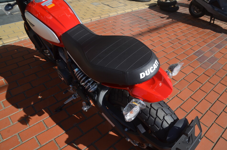 ドゥカティ中古車販売及びメンテナンスの神奈川県『volto』