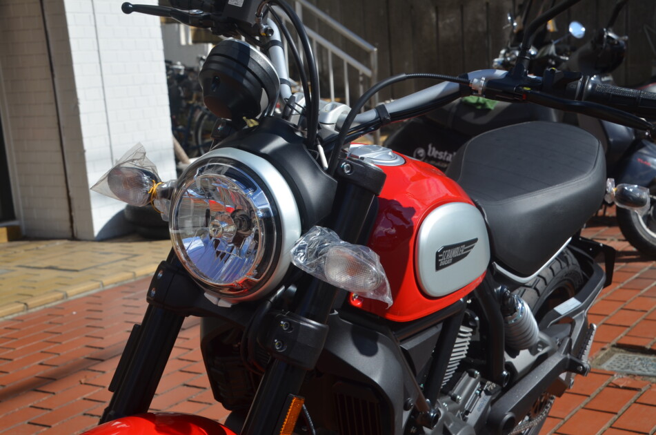 ドゥカティ中古車販売及びメンテナンスの神奈川県『volto』