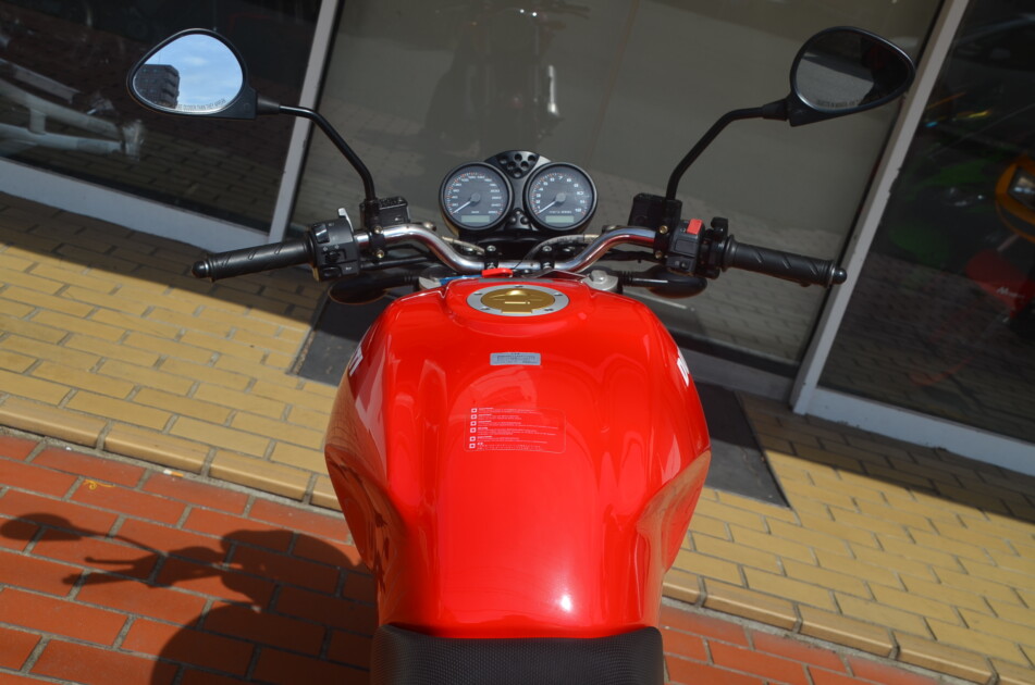 ドゥカティ中古車販売及びメンテナンスの神奈川県『volto』