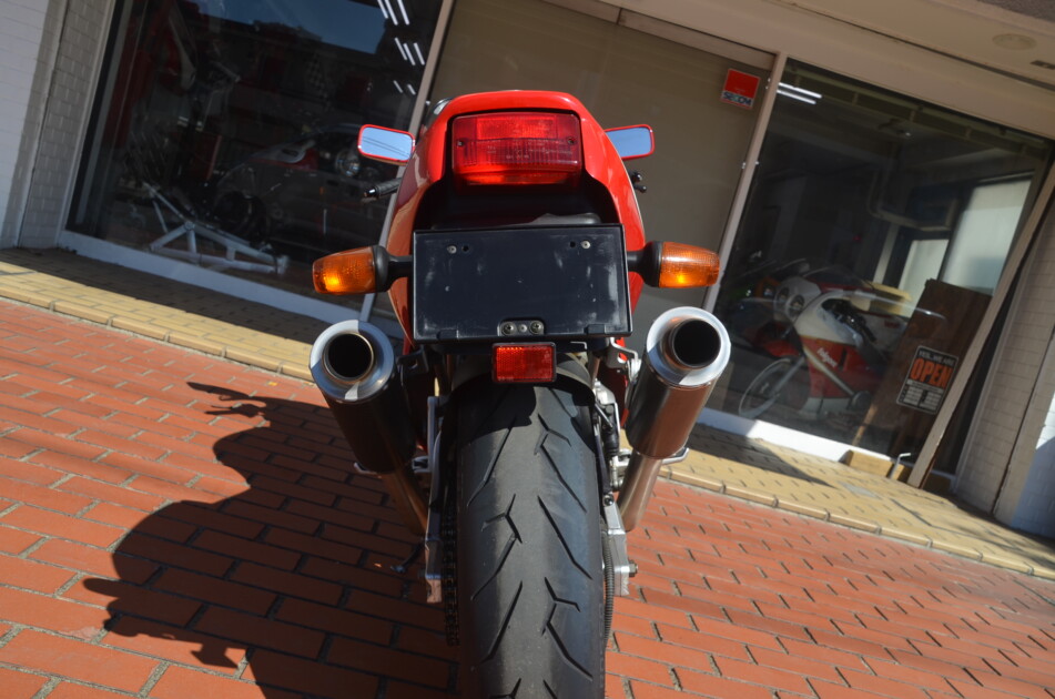ドゥカティ中古車販売及びメンテナンスの神奈川県『volto』