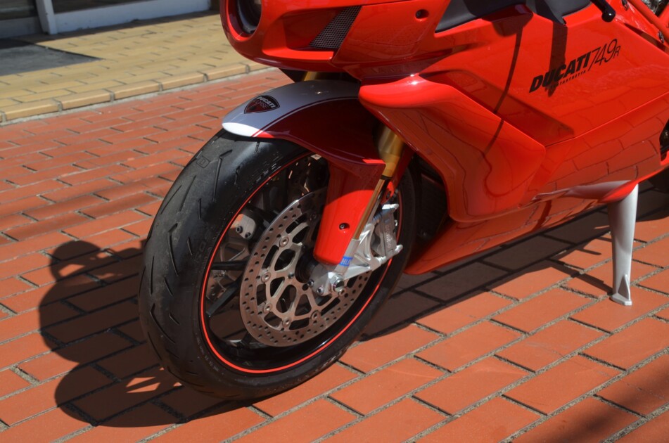 ドゥカティ中古車販売及びメンテナンスの神奈川県『volto』