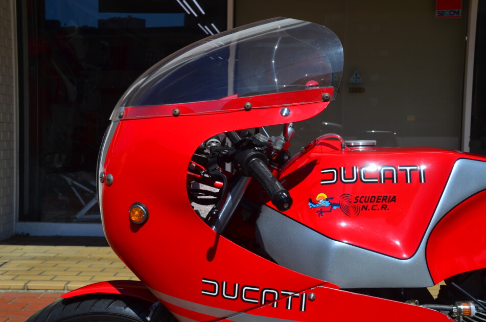 ドゥカティ中古車販売及びメンテナンスの神奈川県『volto』