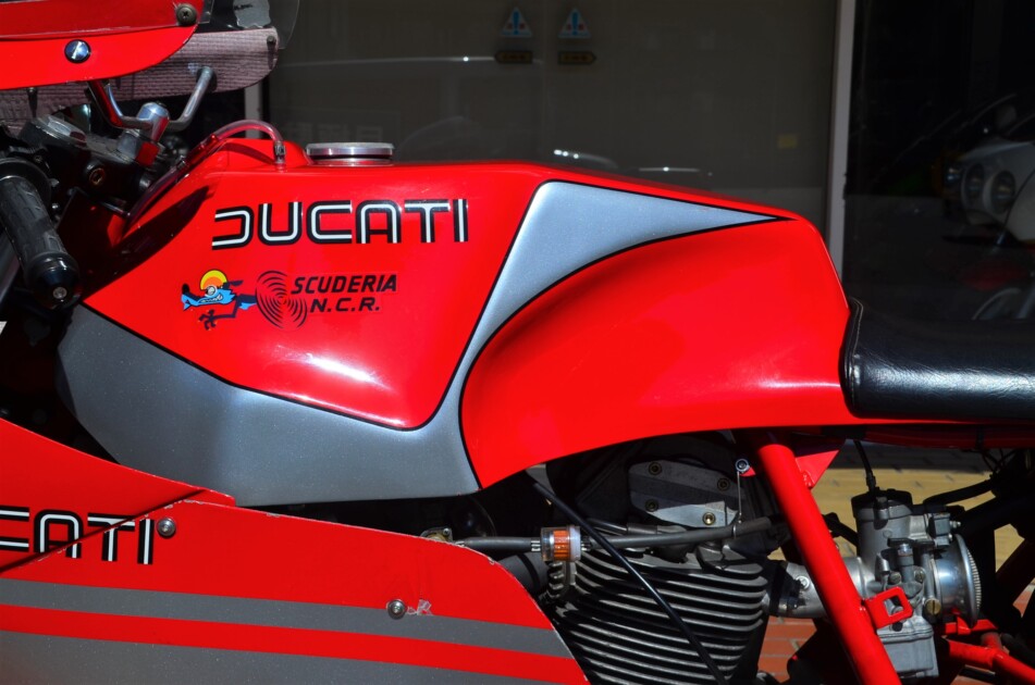 ドゥカティ中古車販売及びメンテナンスの神奈川県『volto』