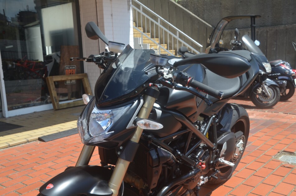 ドゥカティ中古車販売及びメンテナンスの神奈川県『volto』