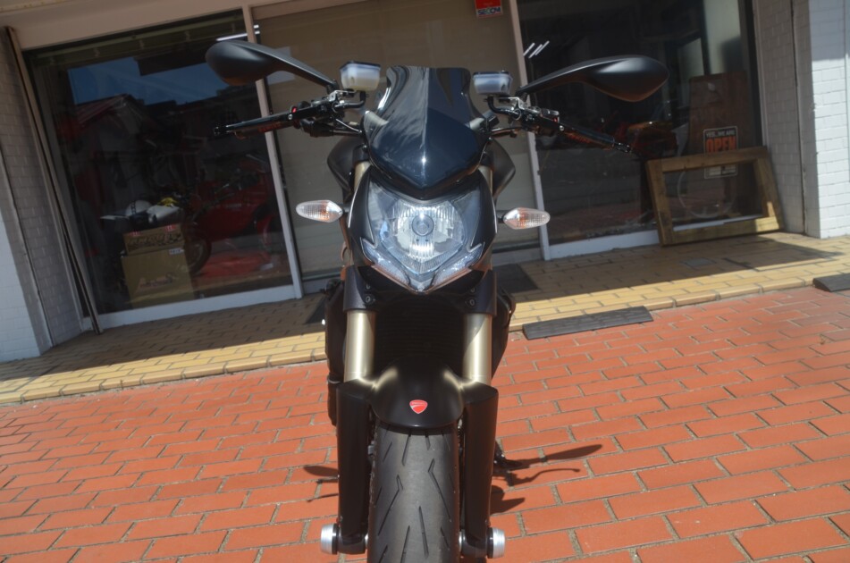 ドゥカティ中古車販売及びメンテナンスの神奈川県『volto』