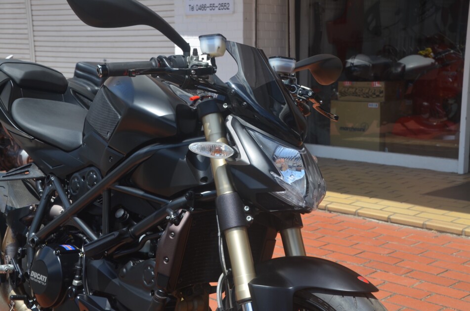 ドゥカティ中古車販売及びメンテナンスの神奈川県『volto』
