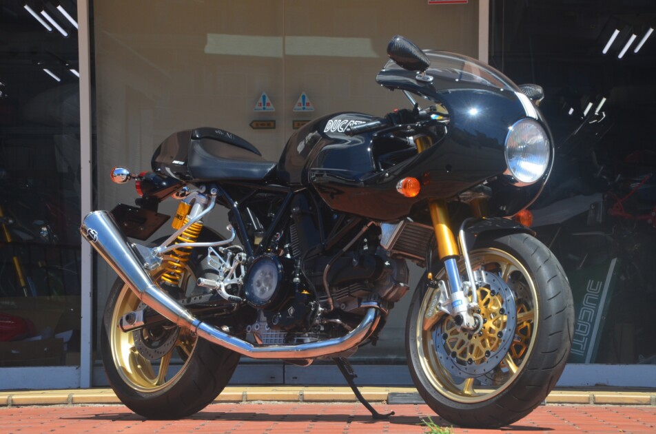 ドゥカティ中古車販売及びメンテナンスの神奈川県『volto』