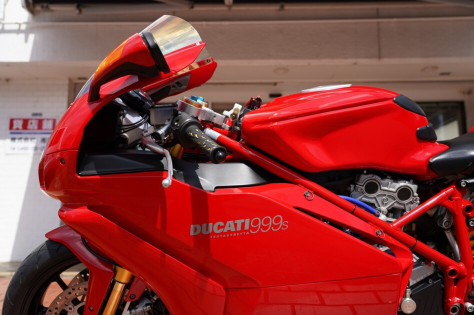 ドゥカティ中古車販売及びメンテナンスの神奈川県『volto』