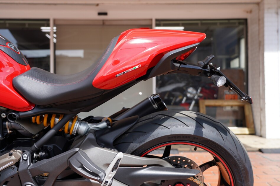 ドゥカティ中古車販売及びメンテナンスの神奈川県『volto』