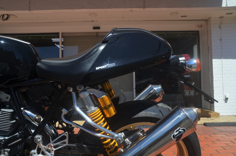 ドゥカティ中古車販売及びメンテナンスの神奈川県『volto』