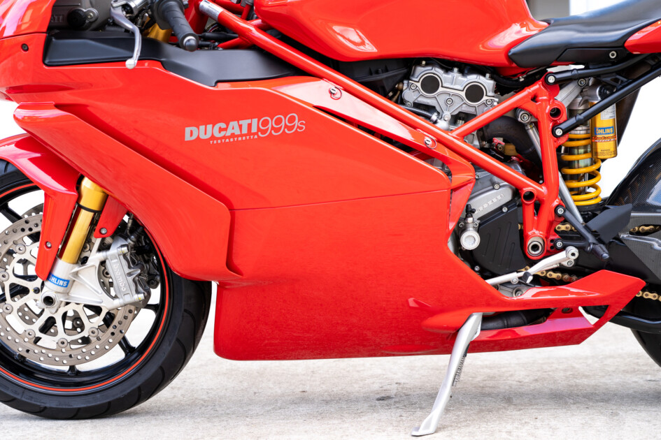 ドゥカティ中古車販売及びメンテナンスの神奈川県『volto』