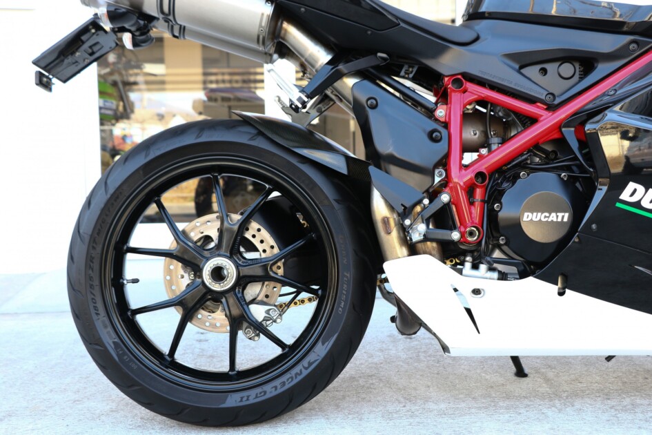 ドゥカティ中古車販売及びメンテナンスの神奈川県『volto』