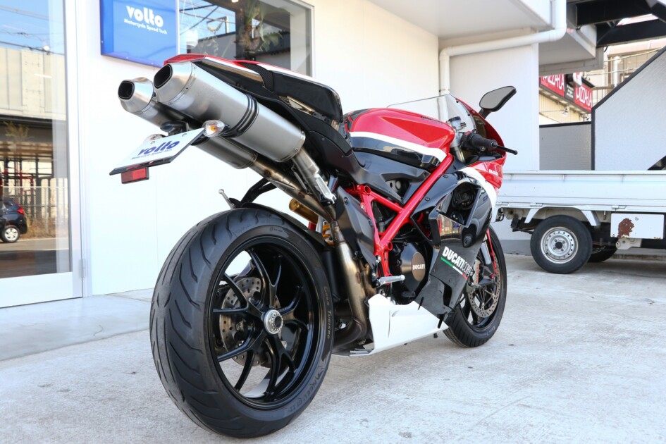 ドゥカティ中古車販売及びメンテナンスの神奈川県『volto』