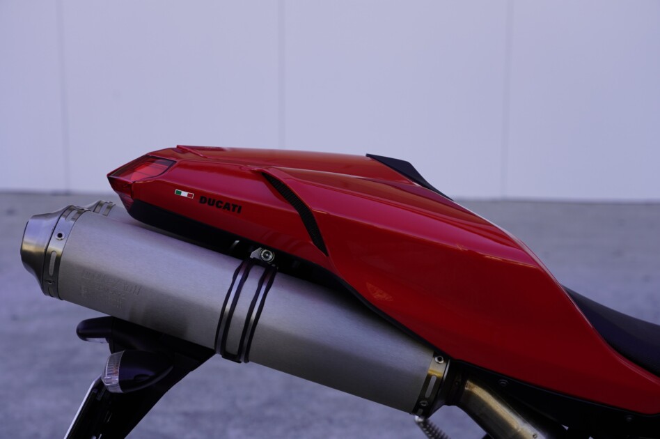 ドゥカティ中古車販売及びメンテナンスの神奈川県『volto』