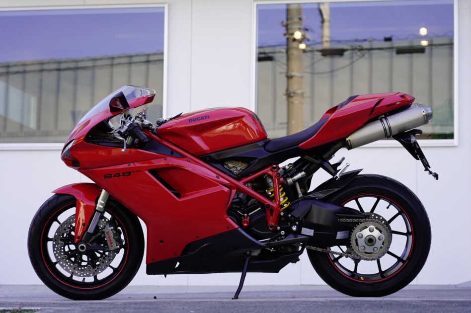 ドゥカティ中古車販売及びメンテナンスの神奈川県『volto』