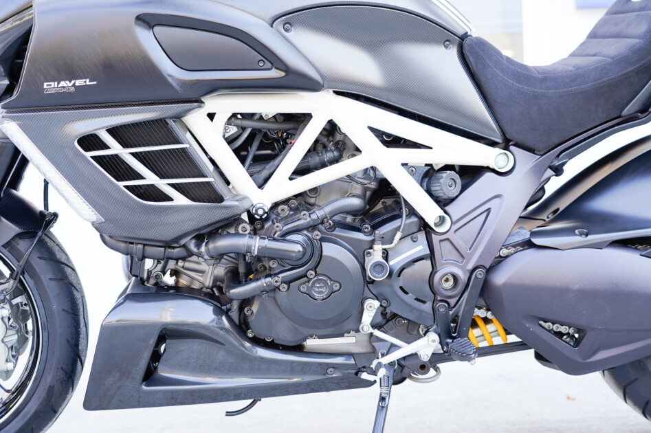 ドゥカティ中古車販売及びメンテナンスの神奈川県『volto』