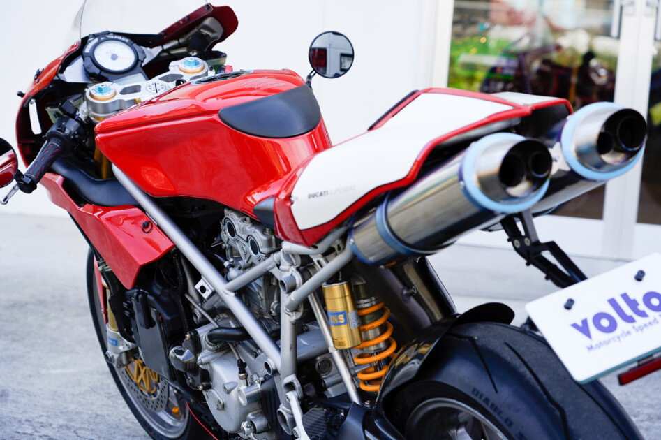 ドゥカティ中古車販売及びメンテナンスの神奈川県『volto』