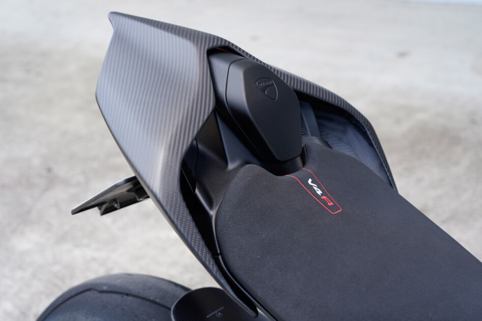 ドゥカティ中古車販売及びメンテナンスの神奈川県『volto』