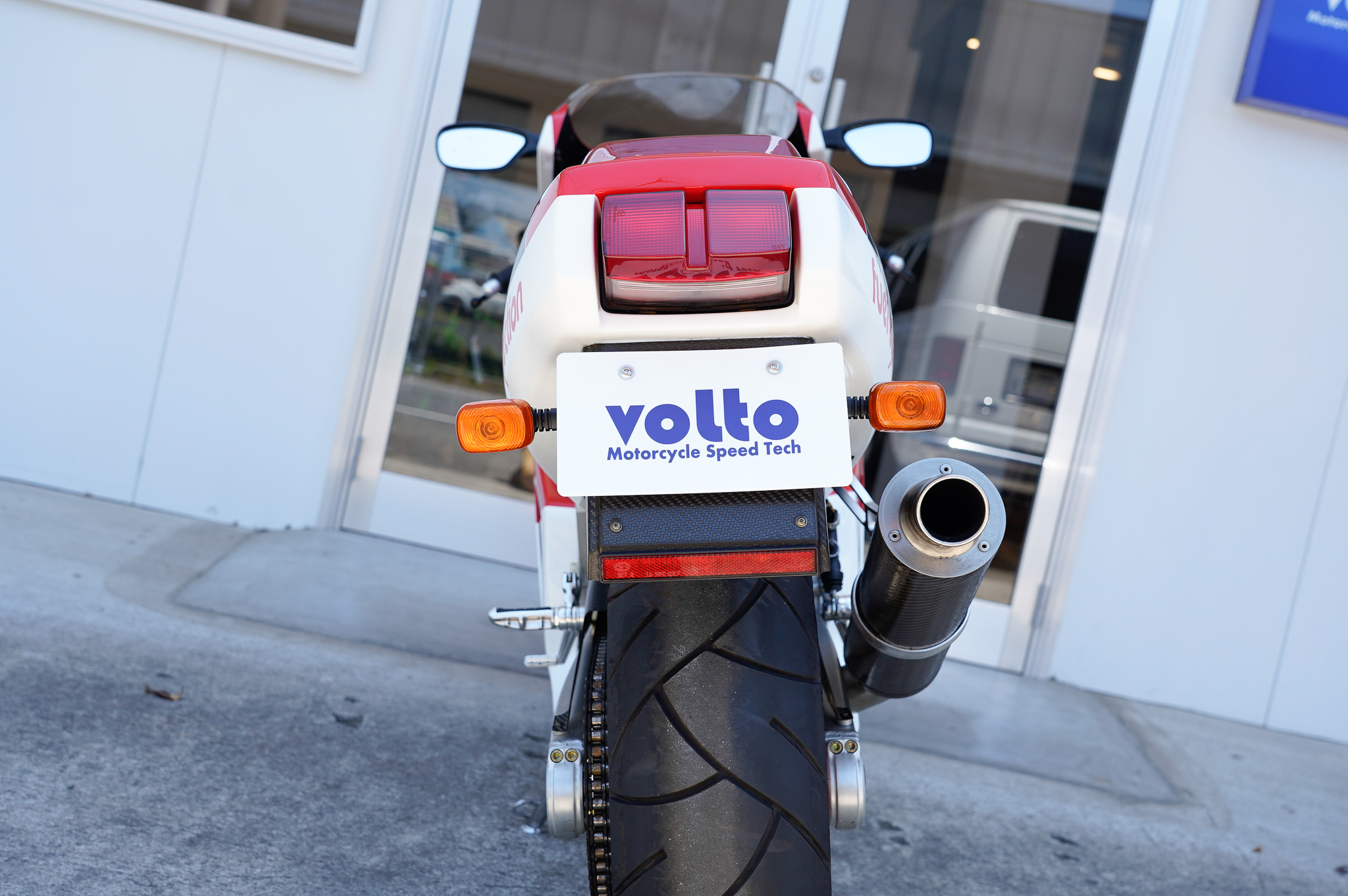 ドゥカティ中古車販売及びメンテナンスの神奈川県『volto』