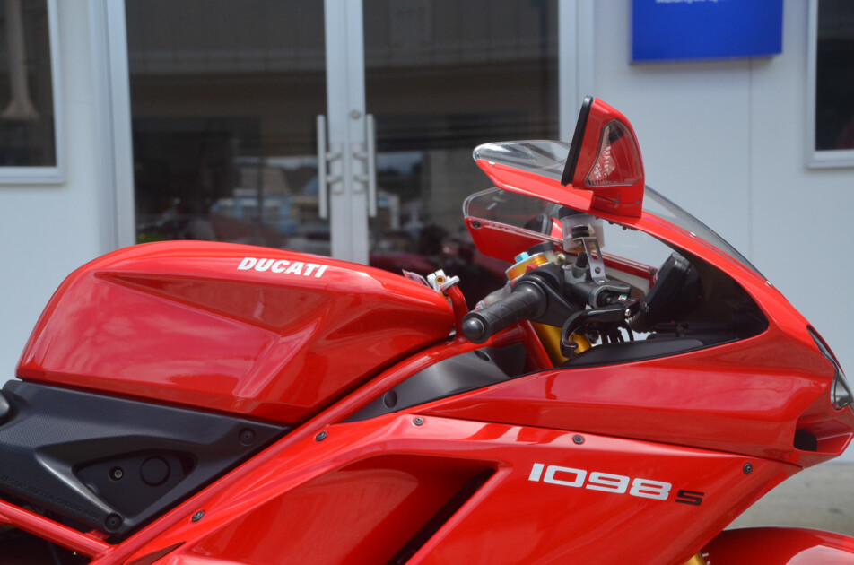 ドゥカティ中古車販売及びメンテナンスの神奈川県『volto』