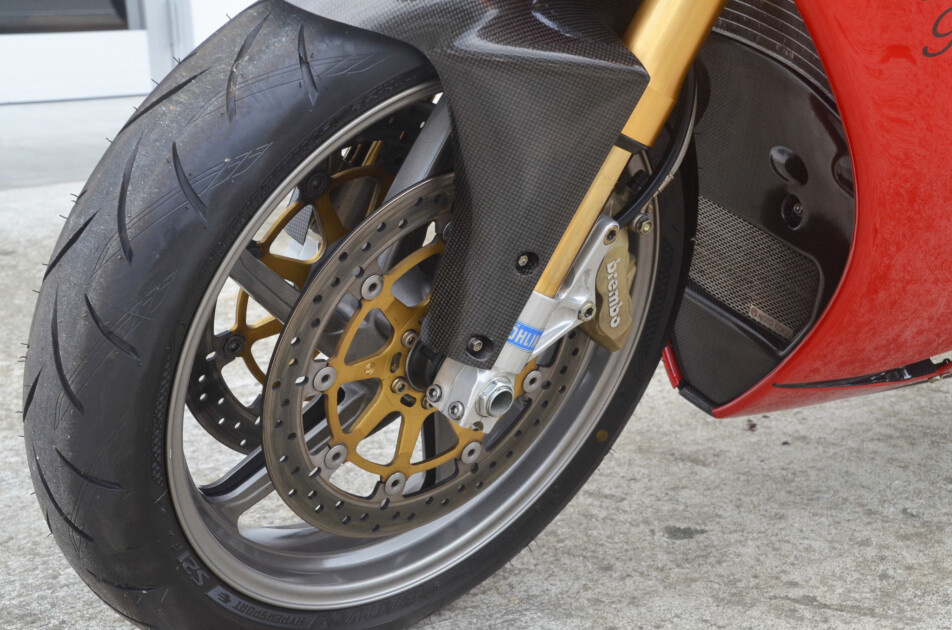 ドゥカティ中古車販売及びメンテナンスの神奈川県『volto』