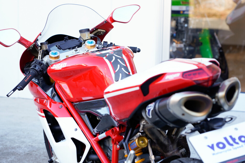 ドゥカティ中古車販売及びメンテナンスの神奈川県『volto』