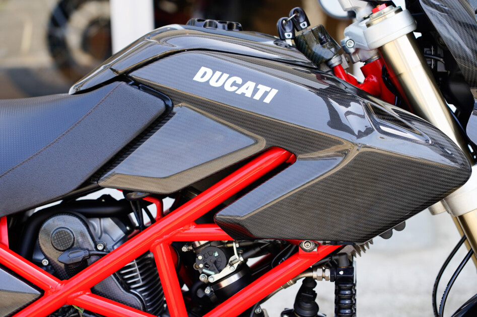 ドゥカティ中古車販売及びメンテナンスの神奈川県『volto』