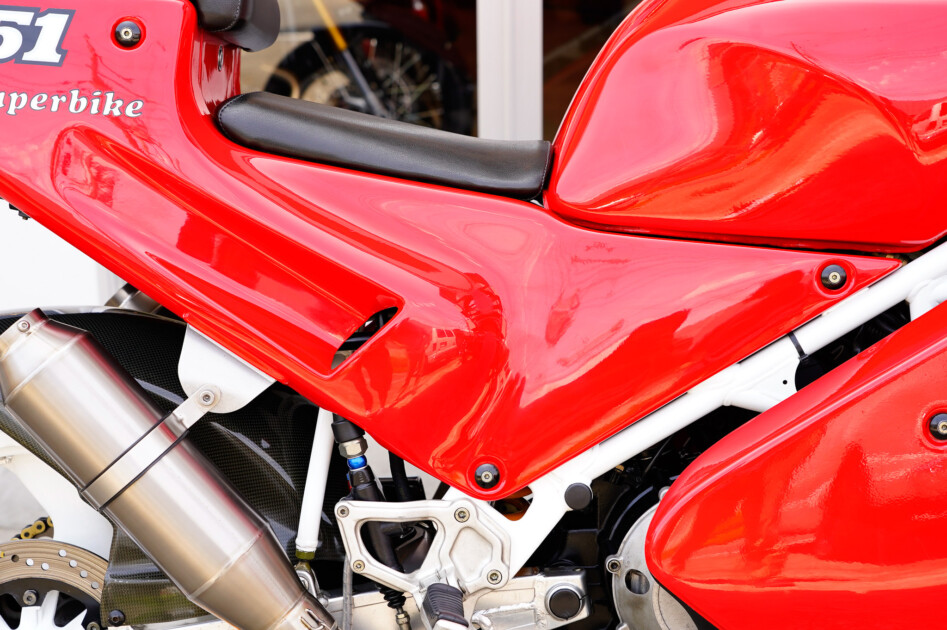 ドゥカティ中古車販売及びメンテナンスの神奈川県『volto』