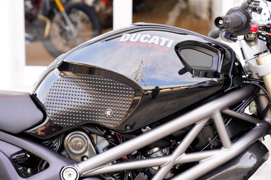 ドゥカティ中古車販売及びメンテナンスの神奈川県『volto』