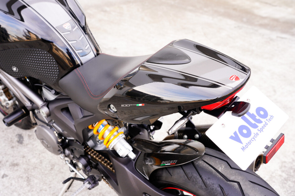 ドゥカティ中古車販売及びメンテナンスの神奈川県『volto』