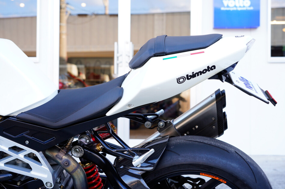 ドゥカティ中古車販売及びメンテナンスの神奈川県『volto』