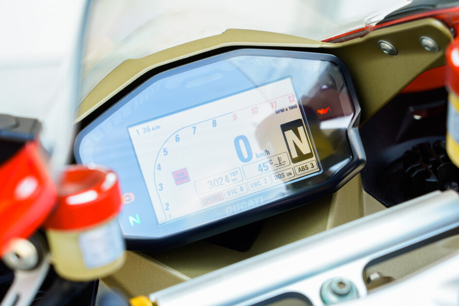 ドゥカティ中古車販売及びメンテナンスの神奈川県『volto』